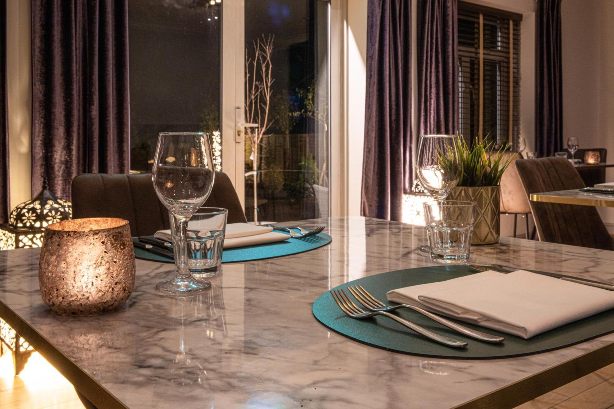 Asperion Hillside Hotel Guildford Extérieur photo