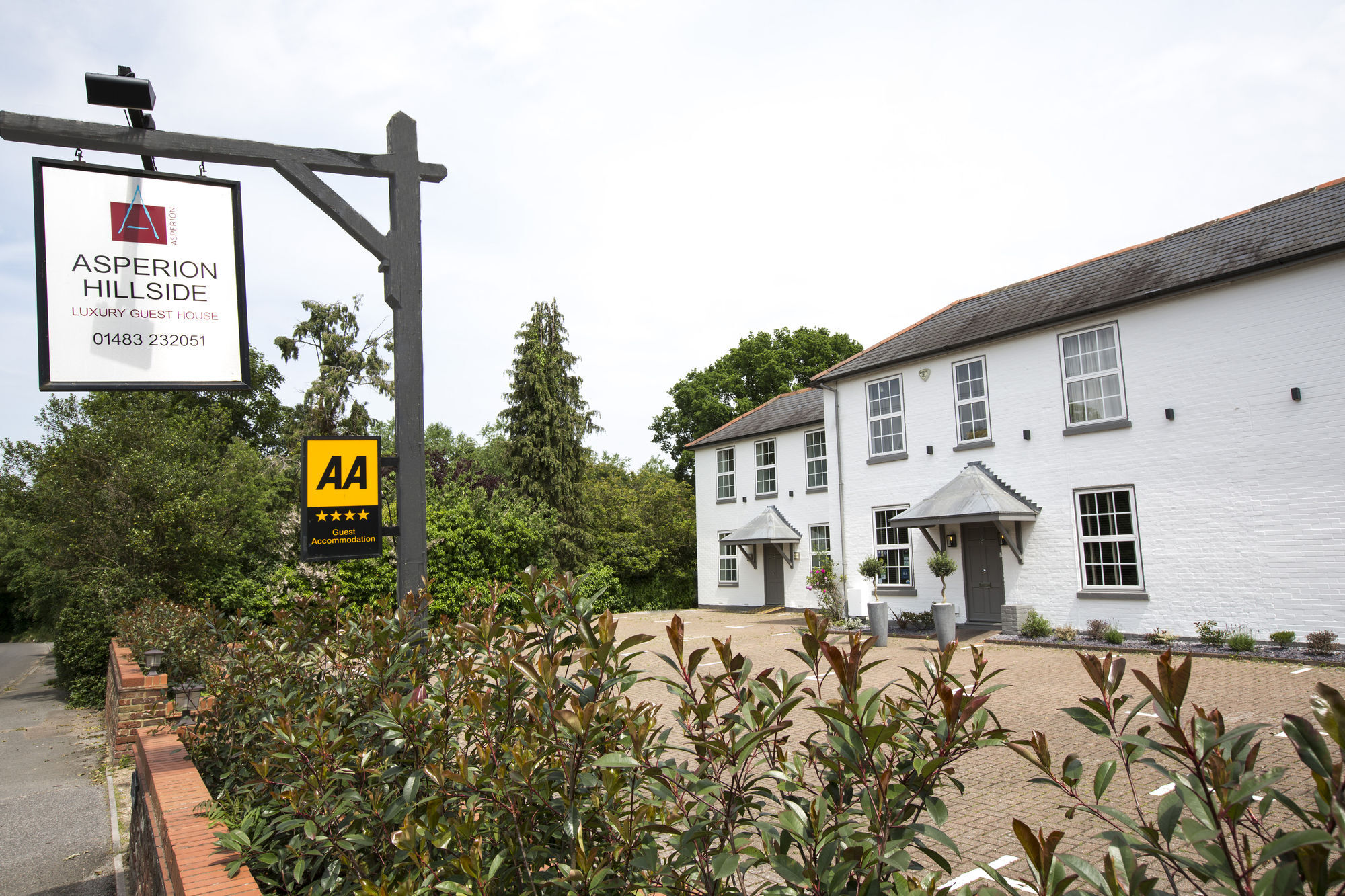 Asperion Hillside Hotel Guildford Extérieur photo